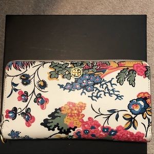 Tory Burch Parker Floral Zip Continental Wallet